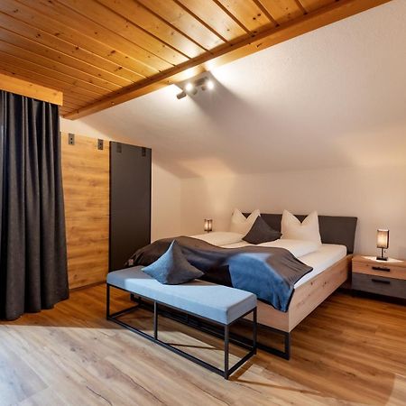 Appartement Haus Schroll à Ried im Zillertal Extérieur photo