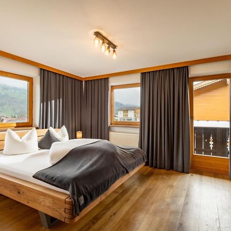 Appartement Haus Schroll à Ried im Zillertal Extérieur photo