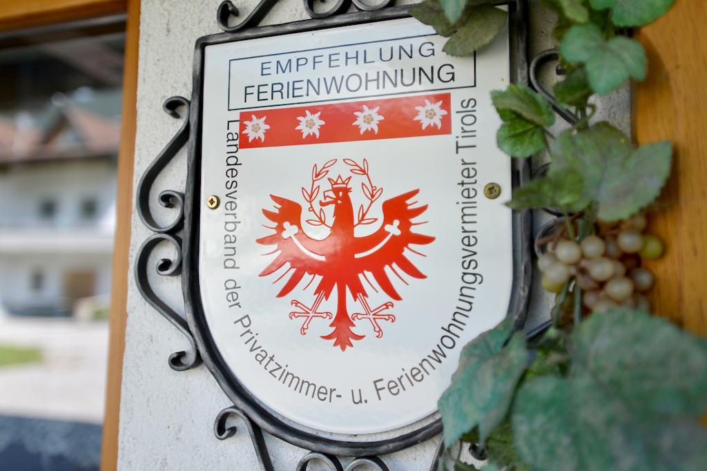 Appartement Haus Schroll à Ried im Zillertal Extérieur photo