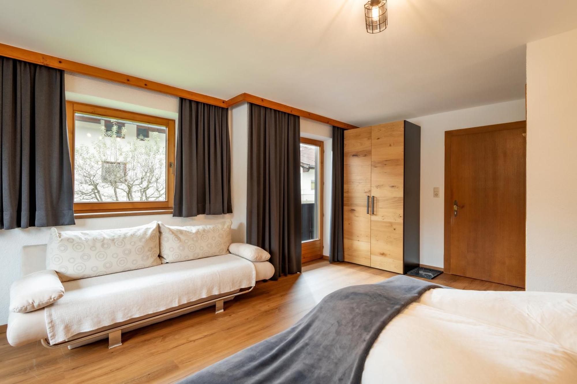 Appartement Haus Schroll à Ried im Zillertal Extérieur photo