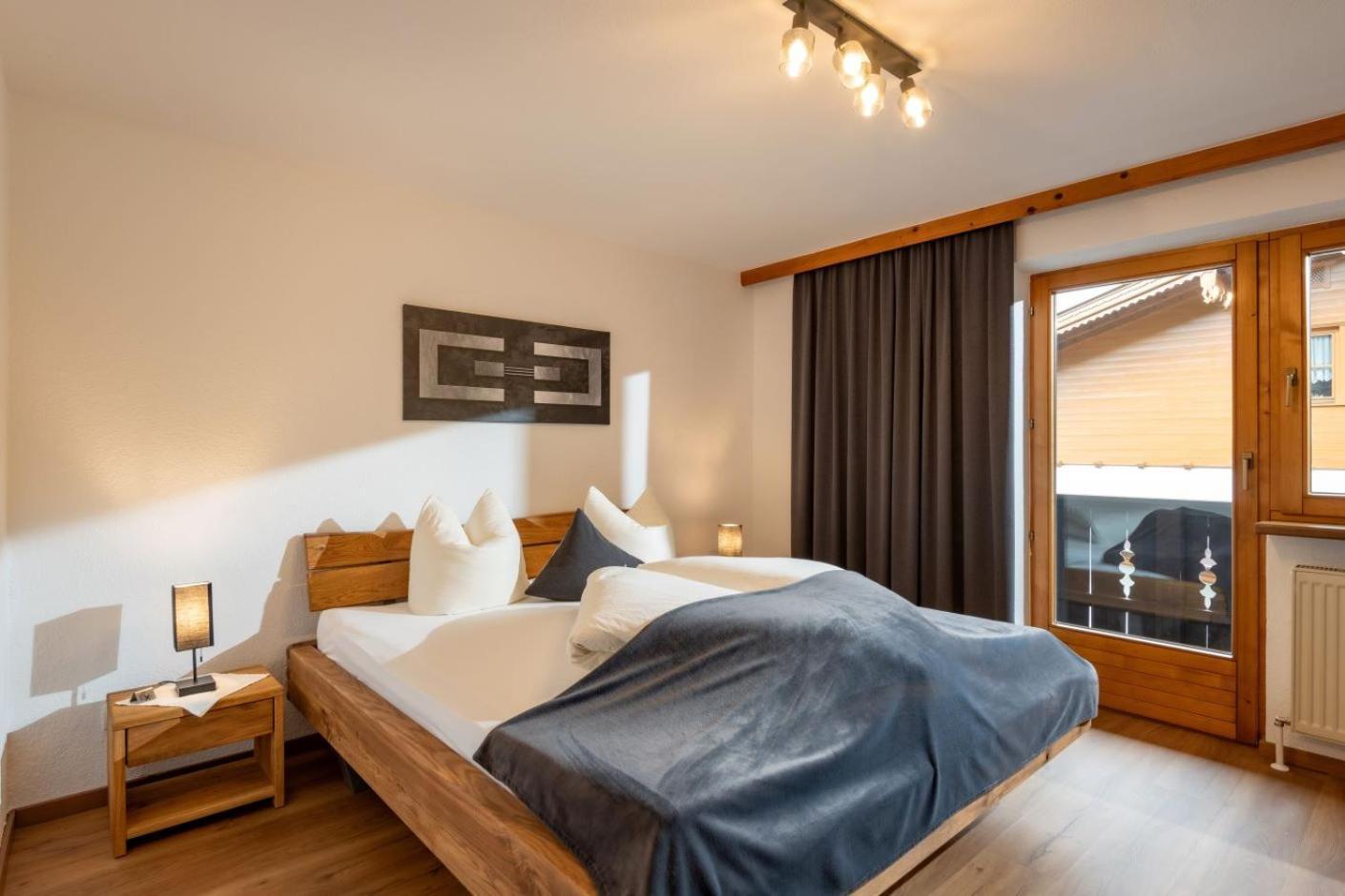 Appartement Haus Schroll à Ried im Zillertal Extérieur photo