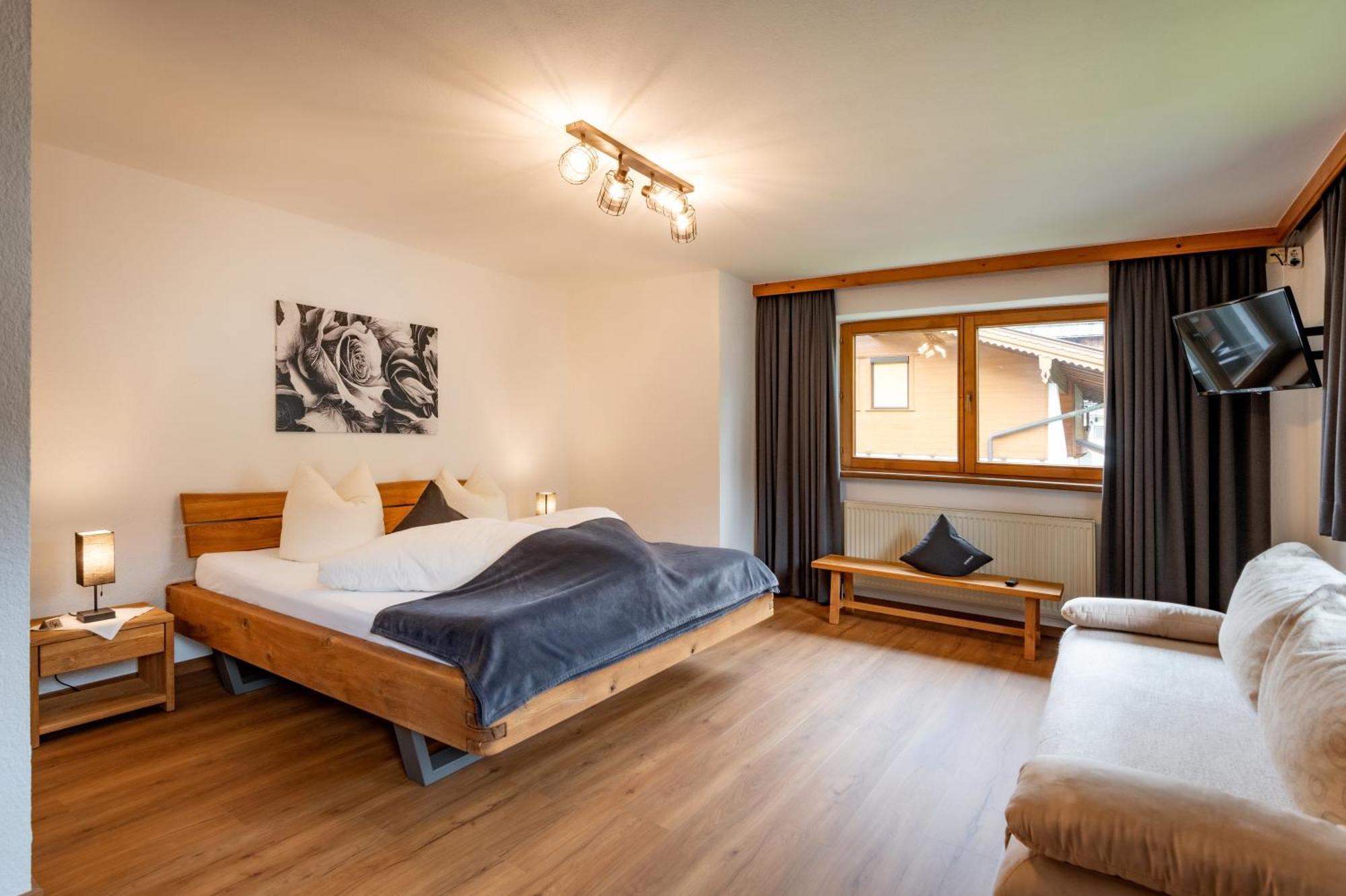 Appartement Haus Schroll à Ried im Zillertal Extérieur photo